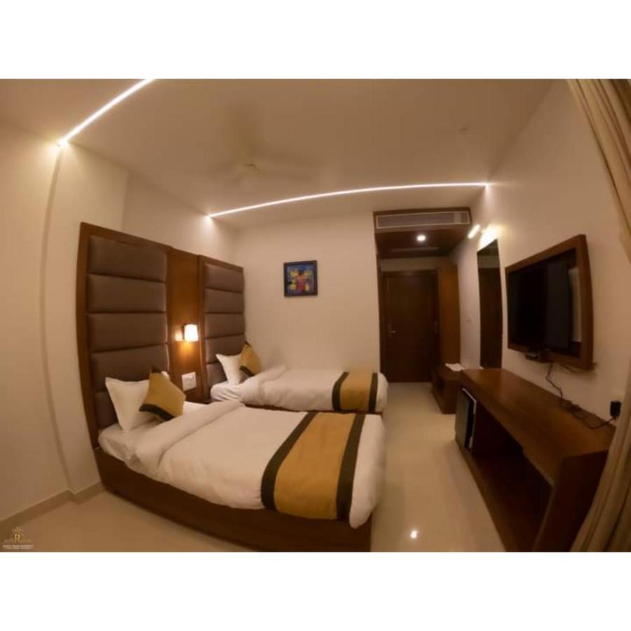 Hotel Prime Residency Chhatarpur Esterno foto
