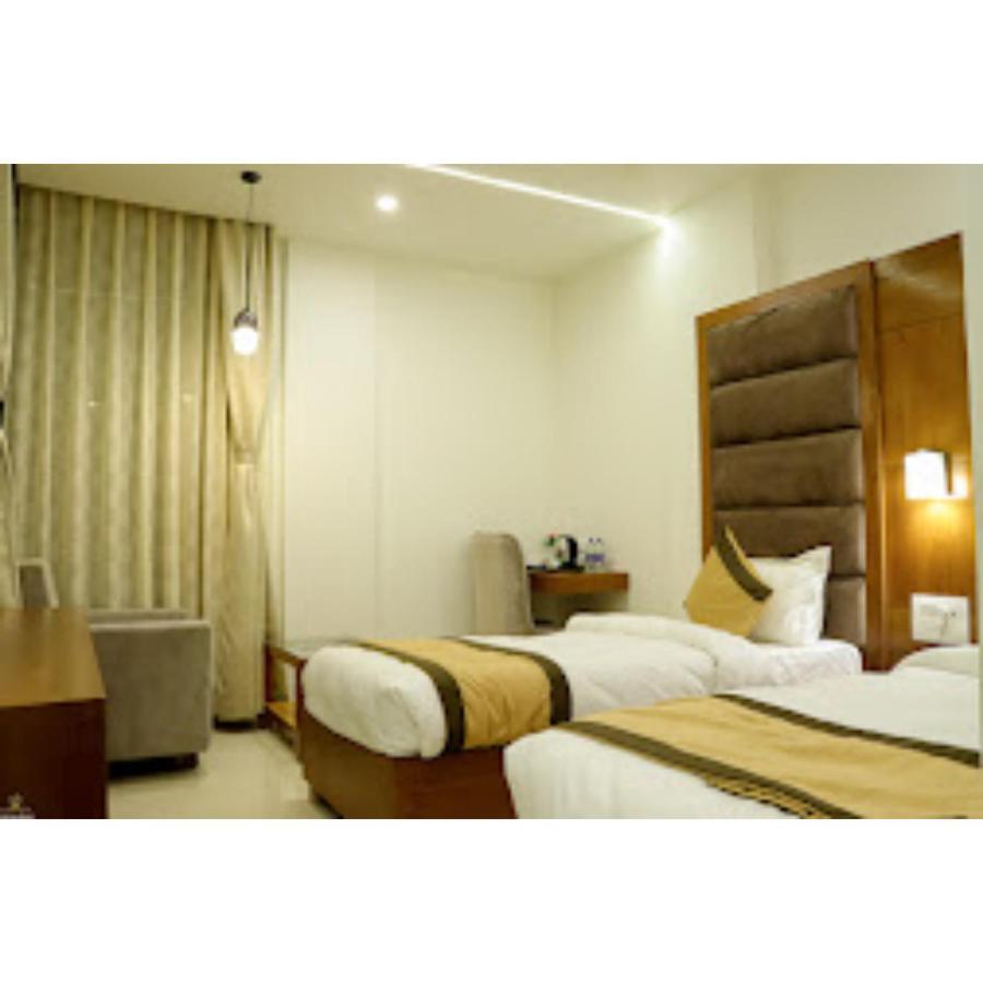 Hotel Prime Residency Chhatarpur Esterno foto